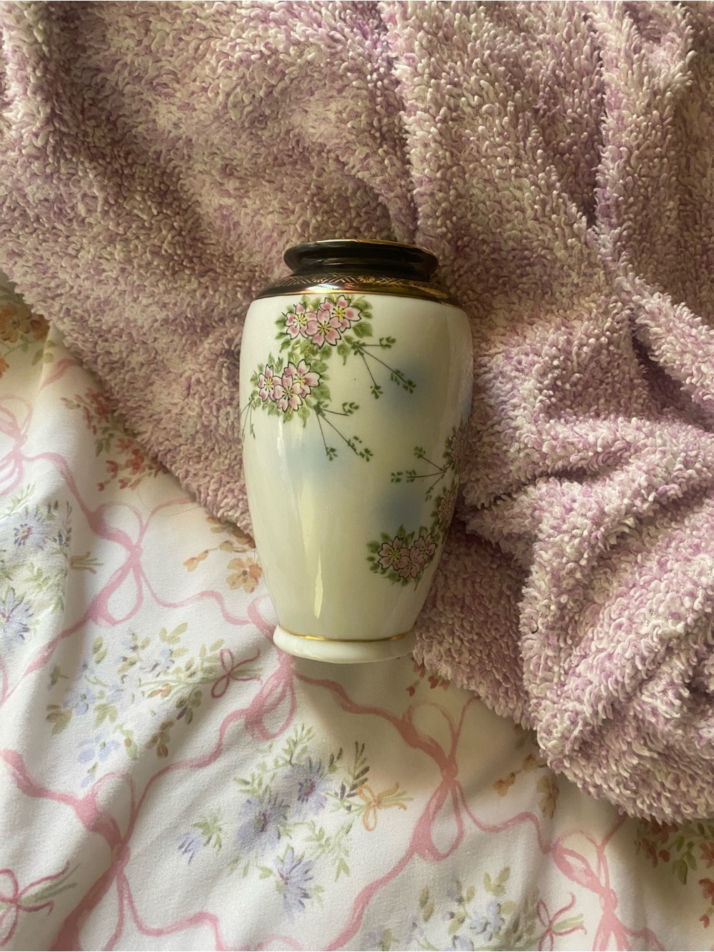 Vintage mini porcelain vase